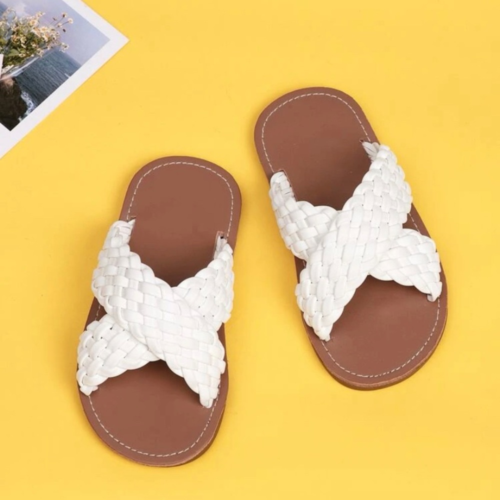 Girls Braided Cross Strap Sandals